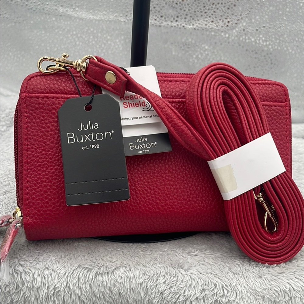 Julia Burton Red Women's ultimate organizer